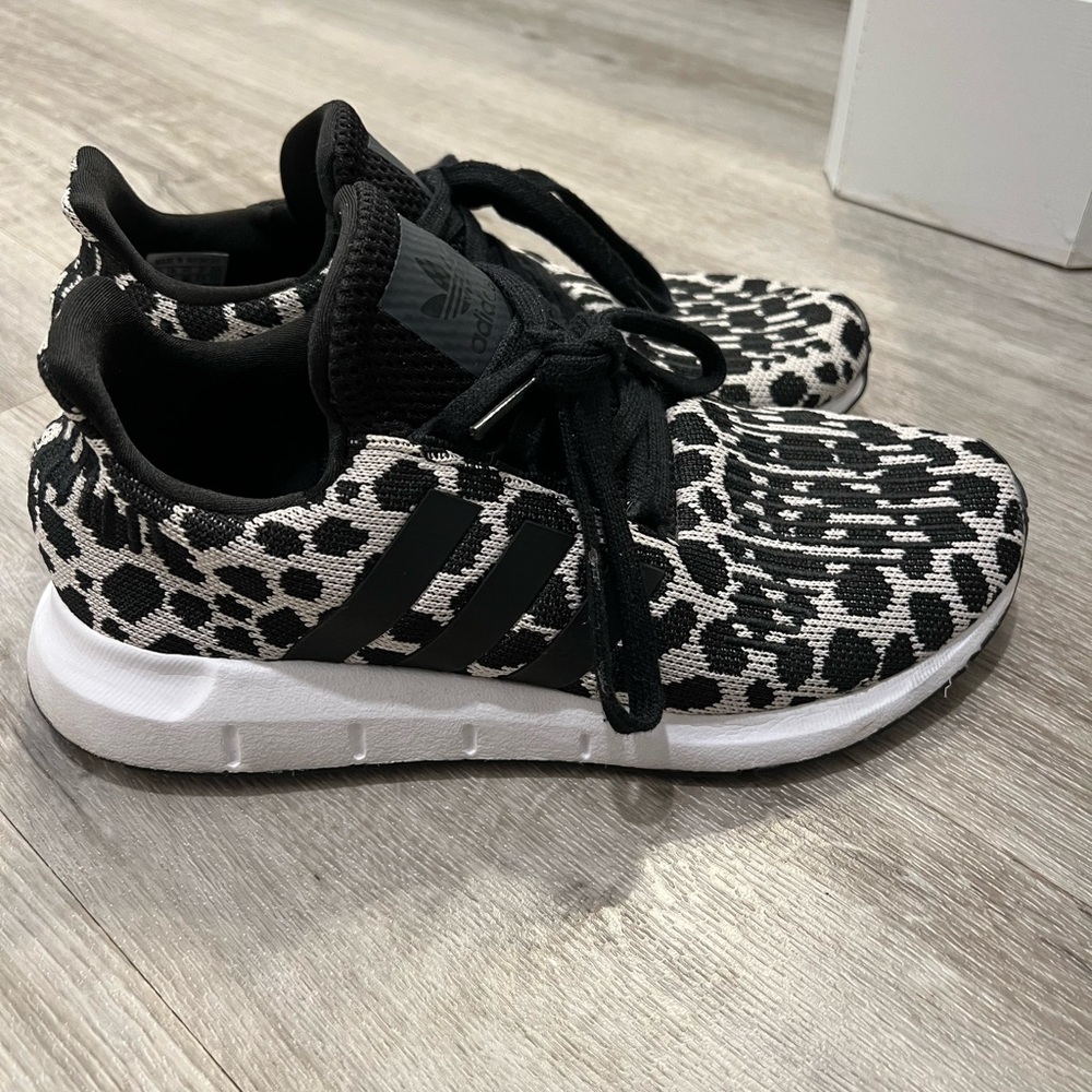 Leopard Adidas
